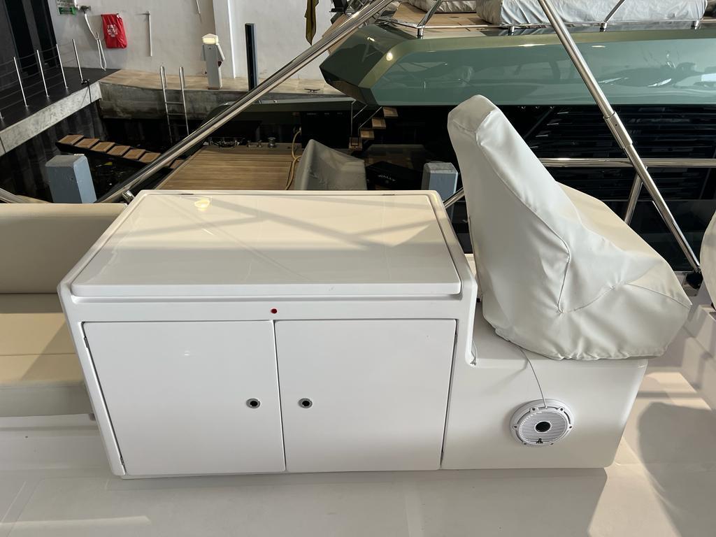 2024 FERRETTI YACHTS 500 